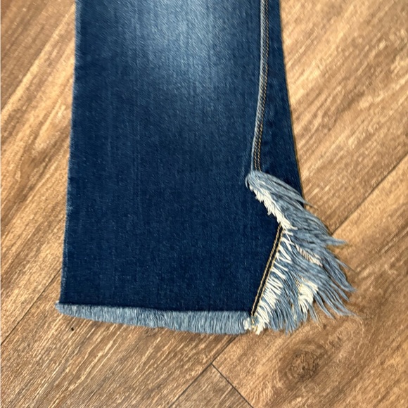 Kancan NWT Dark Wash Mid Rise Boot Cut Flare Distressed 11 / 29 - Picture 6 of 9